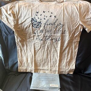 New Unisex Find Joy In The Little Things Tan Graphic T-Shirt Size XXL